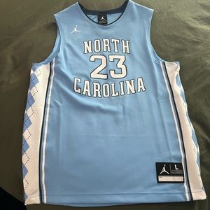 UNC Chapel Hill Basketball Jersey - Youth L